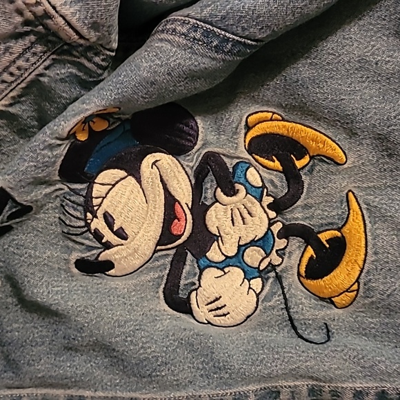 Disney long sleeve denim Mickey & Minnie Mouse Shirt Size L - Picture 2 of 4